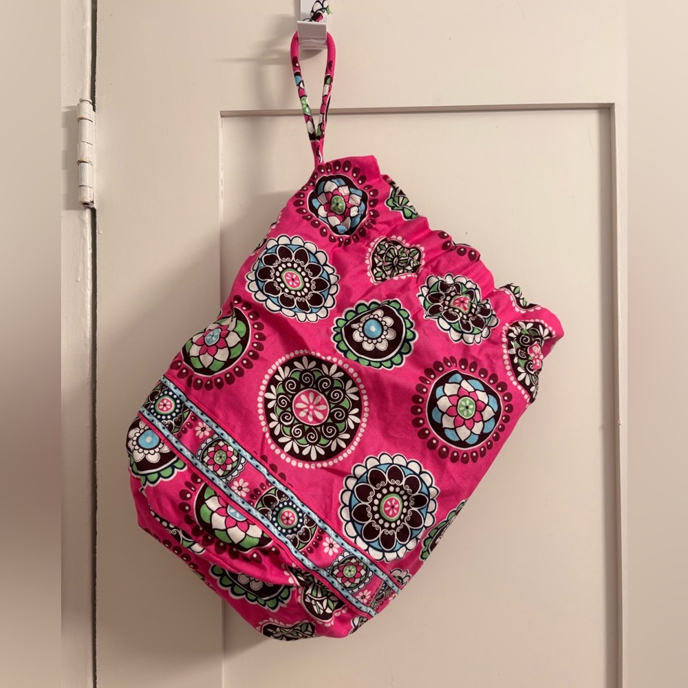 Vera Bradley lined drawstring bucket bag